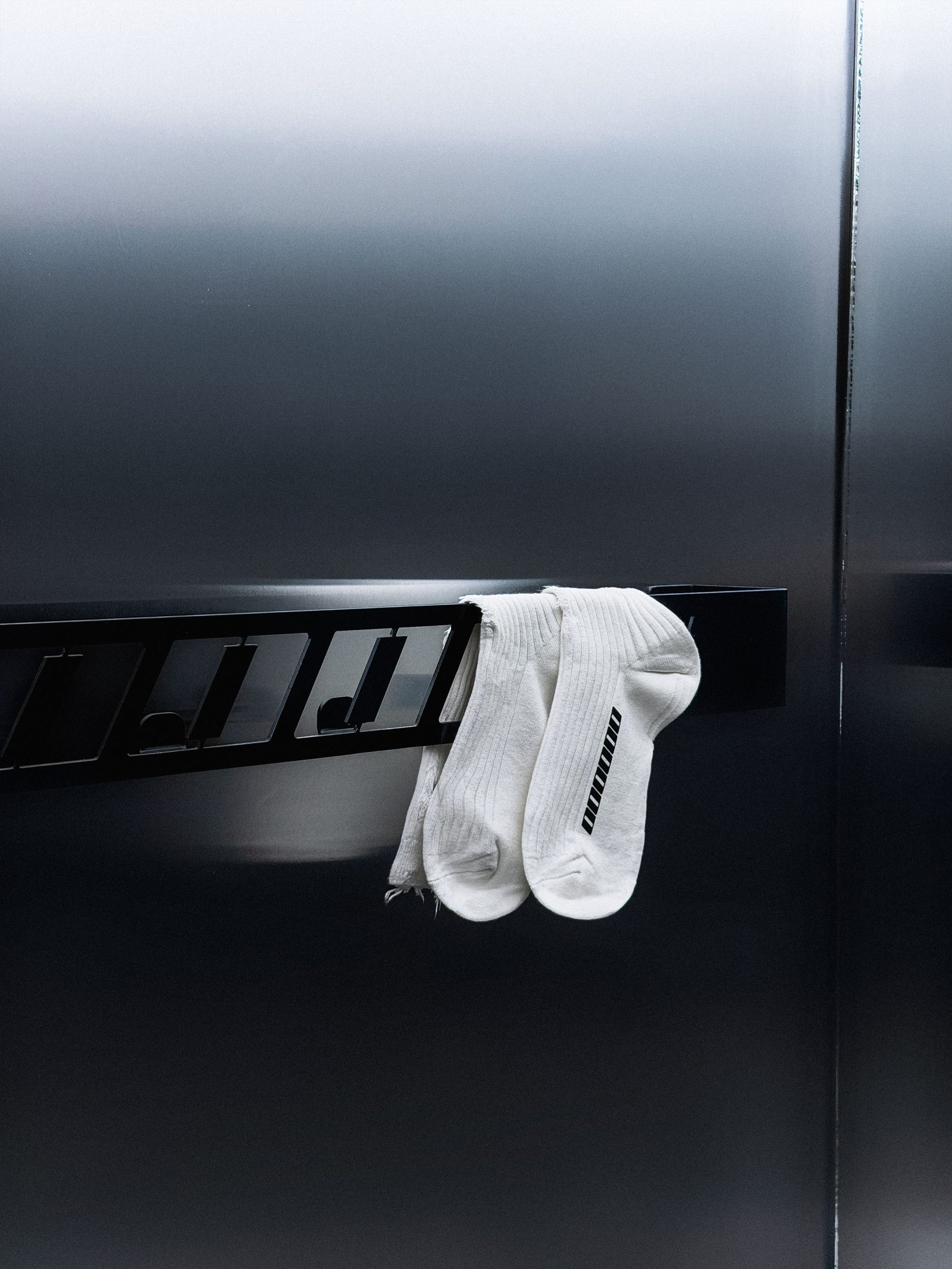 Socks SIX ZEROS white - gallery image 3