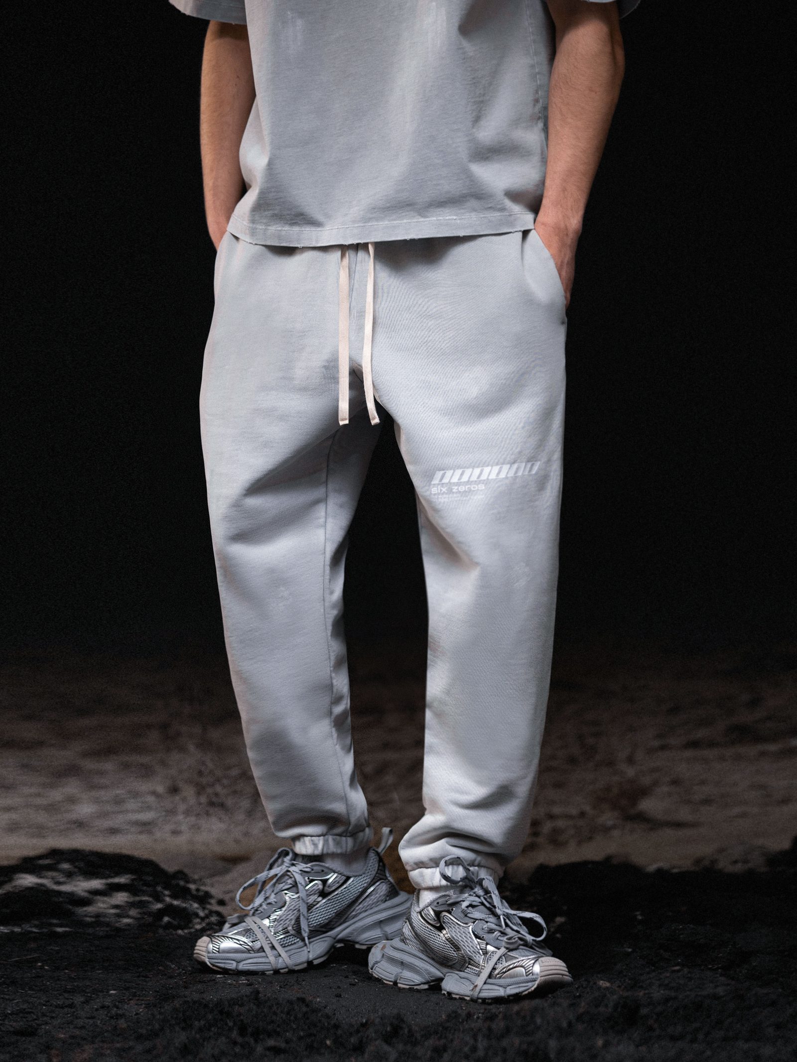 Joggers ONE platinum washed - gallery image 2