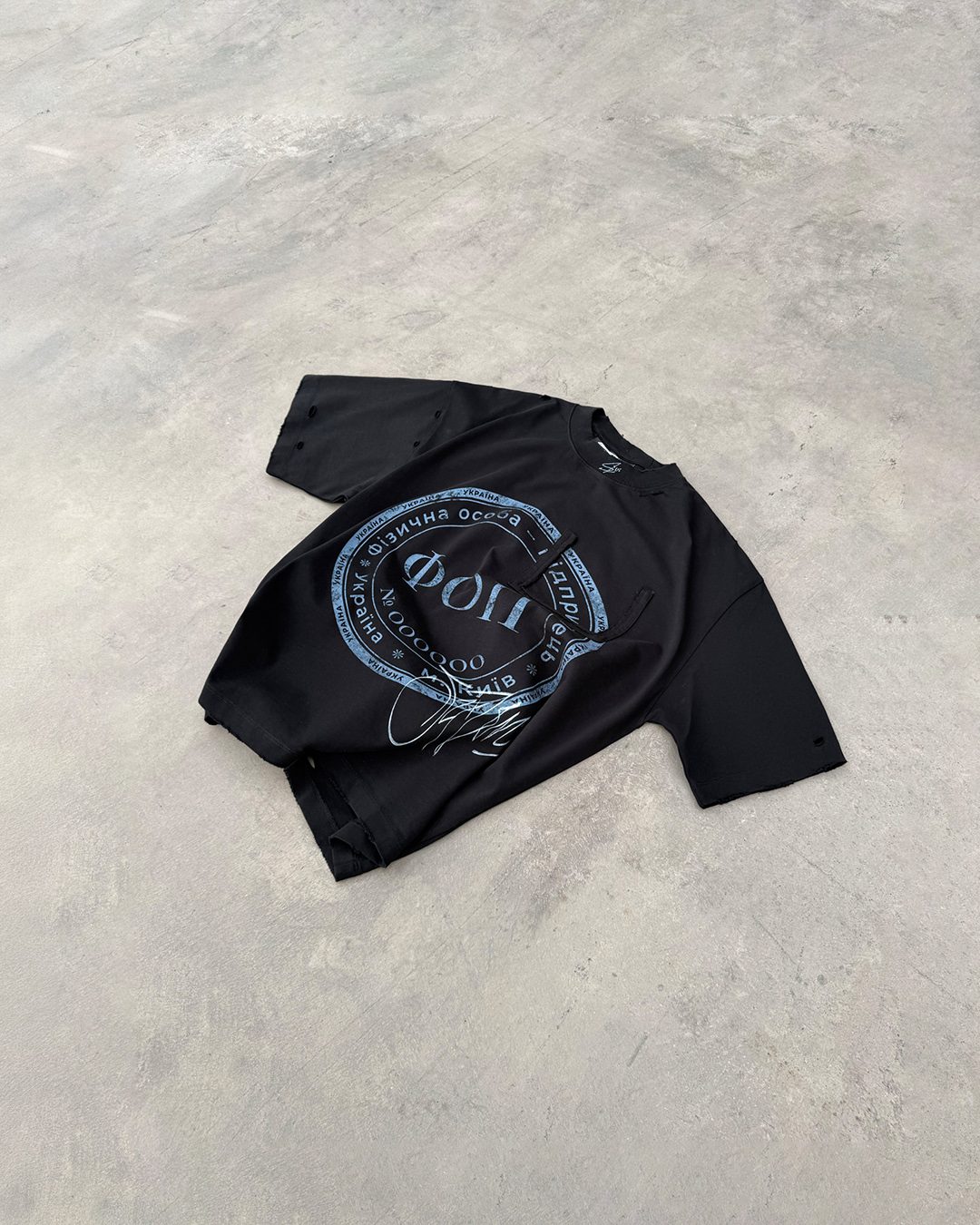 T-shirt SELF-OWNED black - gallery image 0