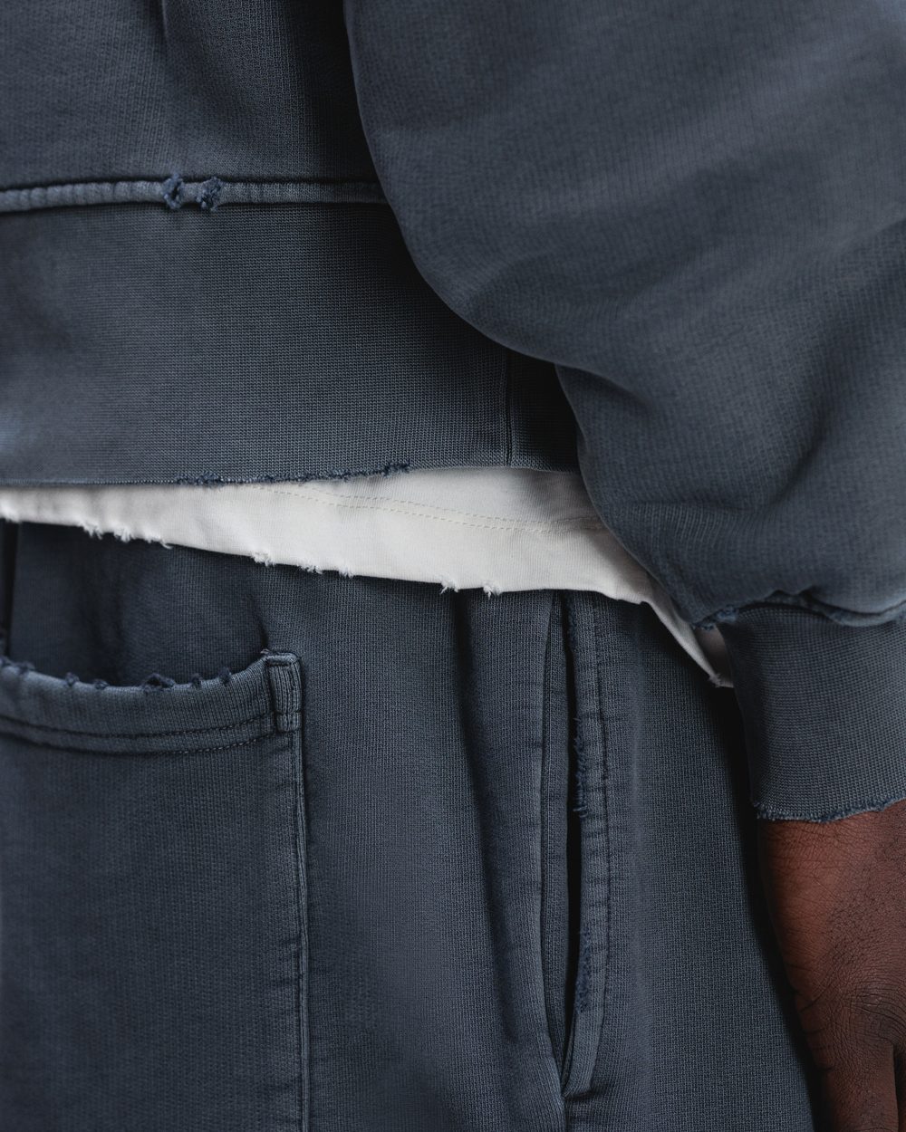 Straight pants ONE washed deep blue - gallery image 4