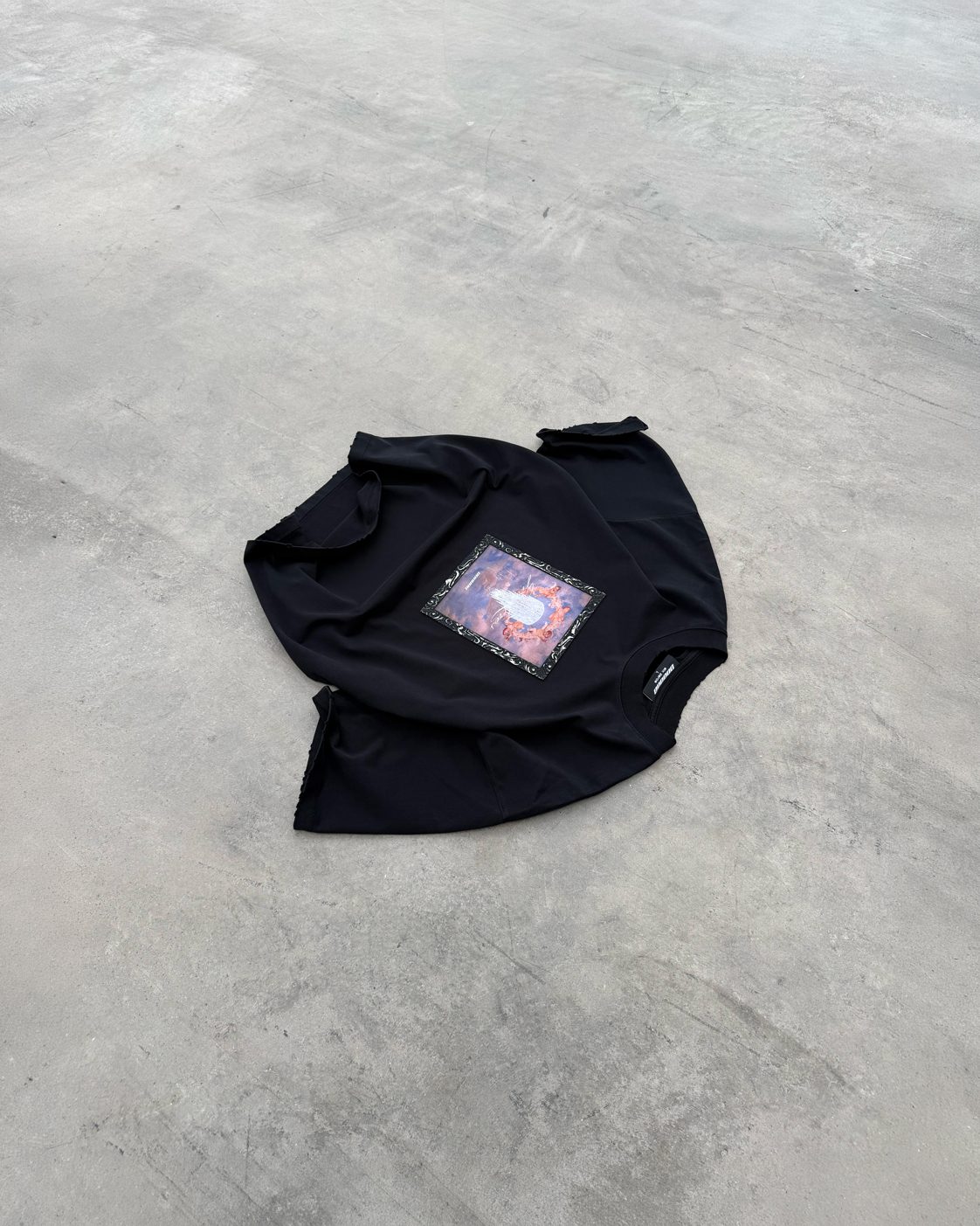 T-shirt SELESTIAL faded black - gallery image 5