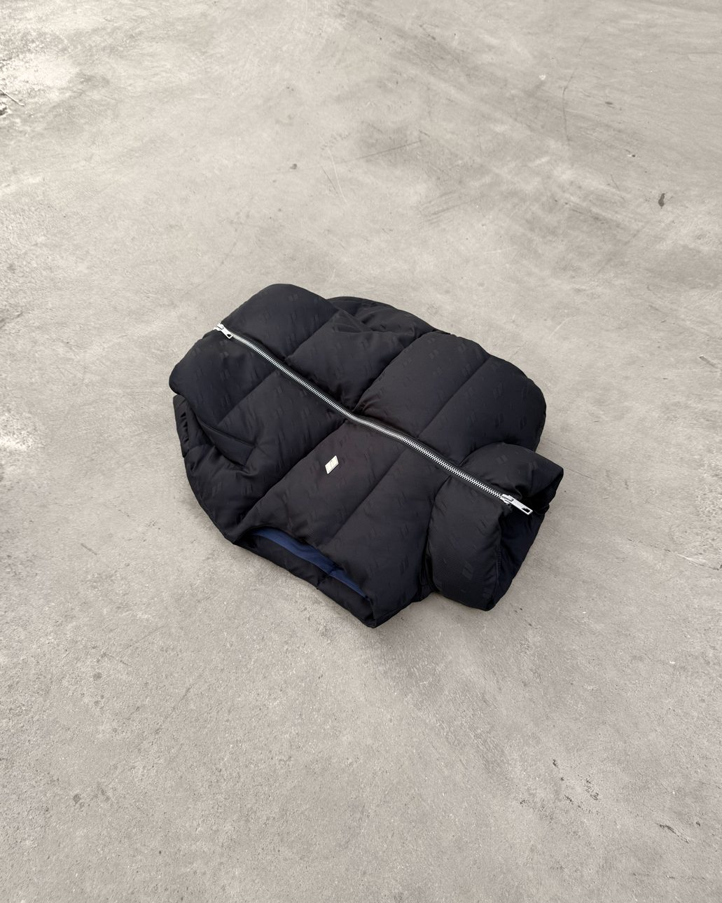 Vest ZERO FORM monogram black - gallery image 5