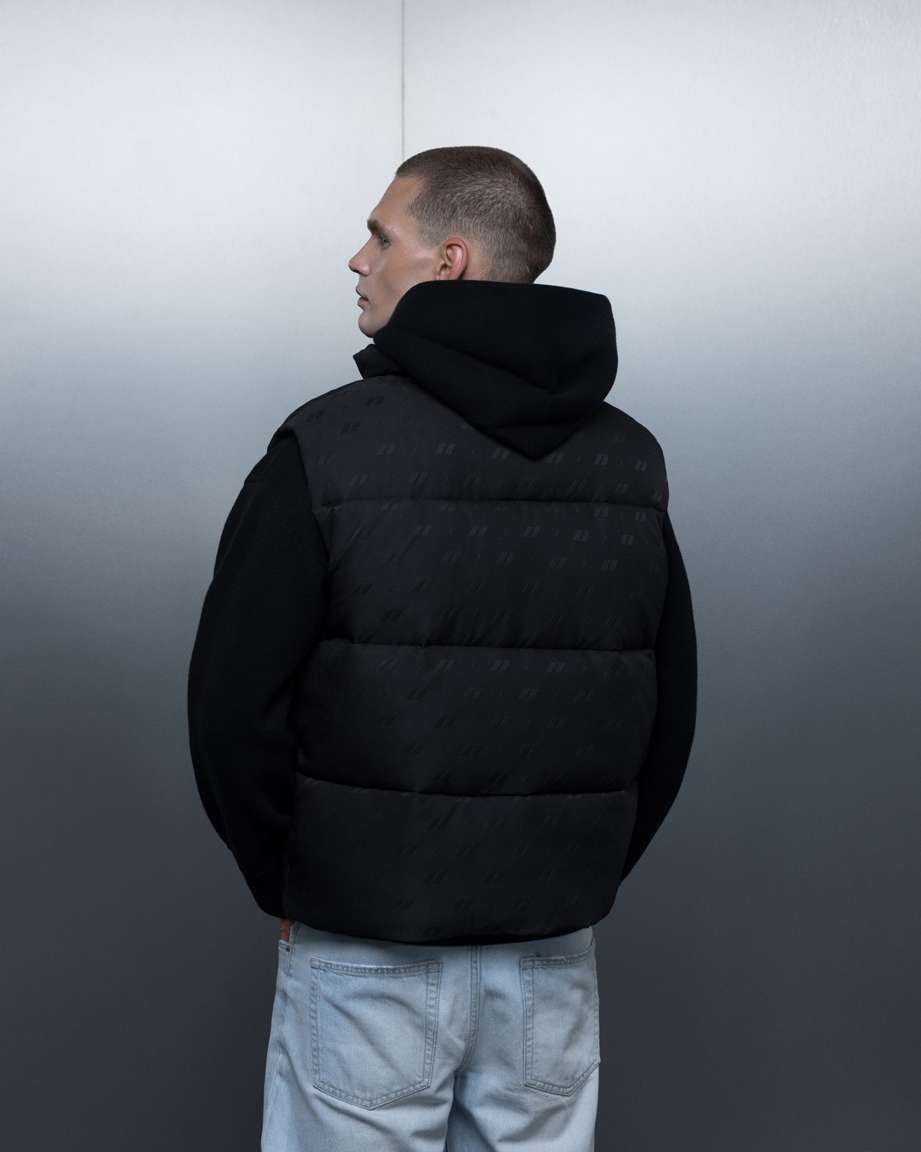 Vest ZERO FORM monogram black - gallery image 11