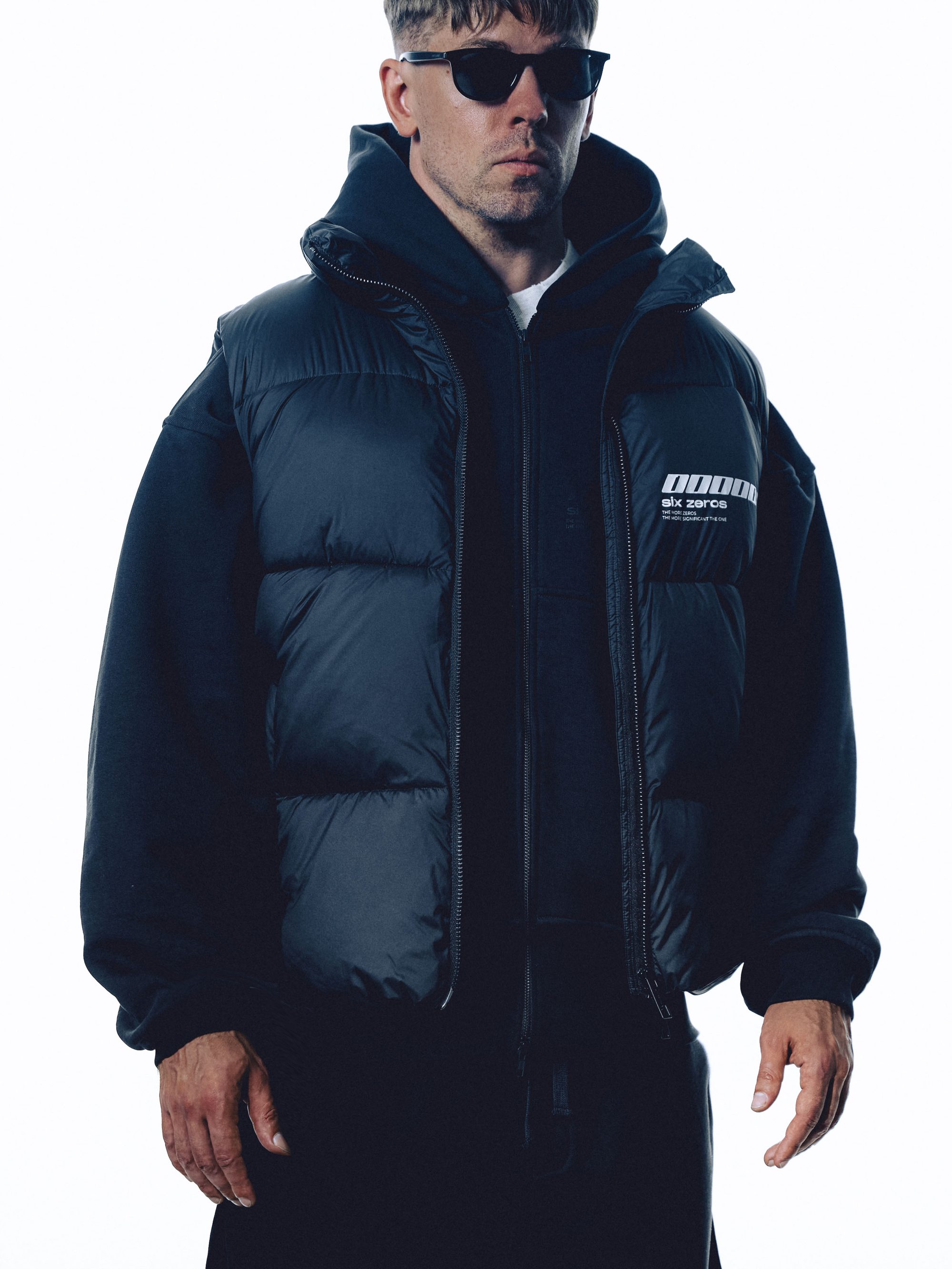 Vest ZERO black - gallery image 1