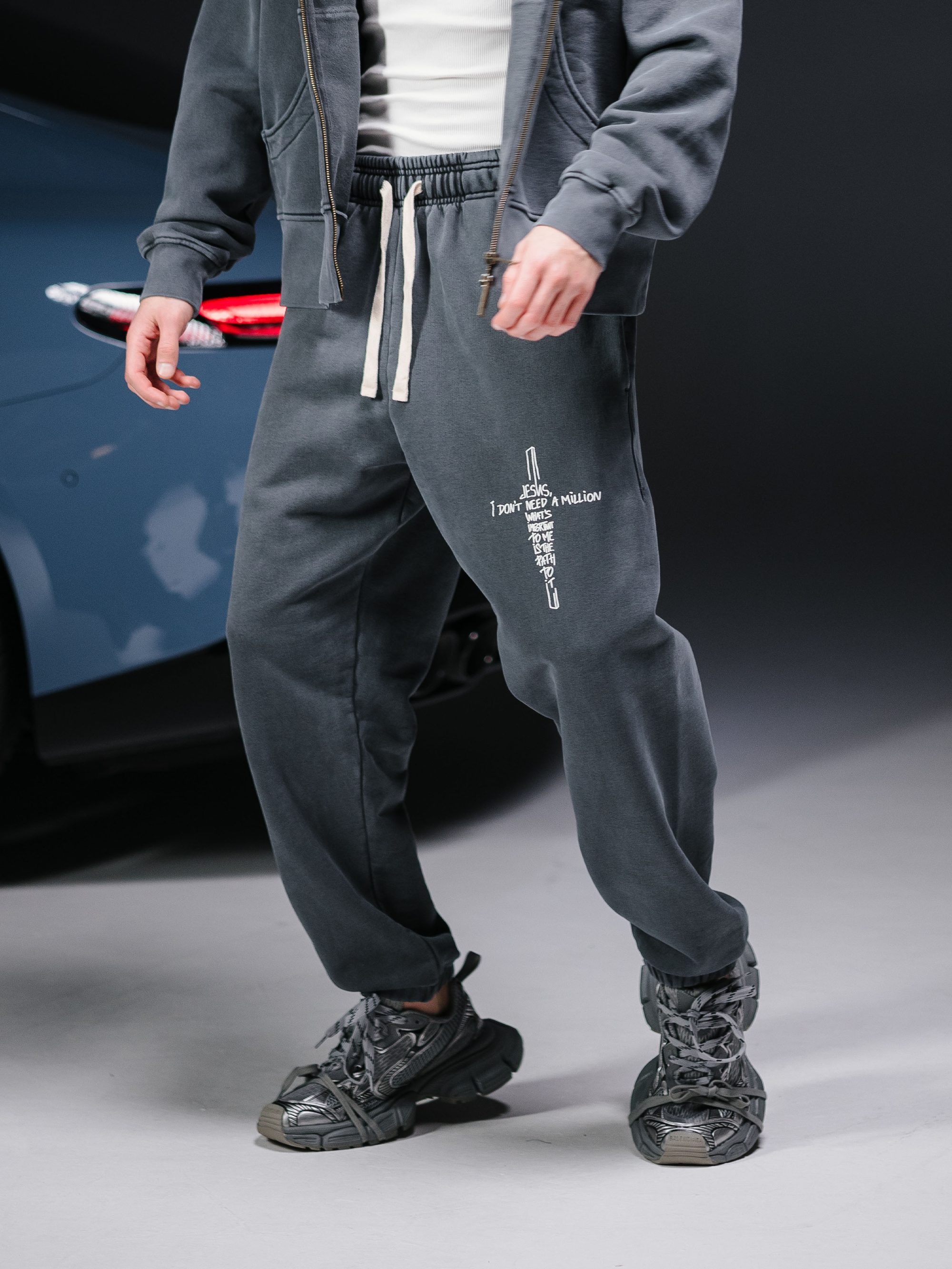Joggers JESUS washed deep blue - gallery image 0