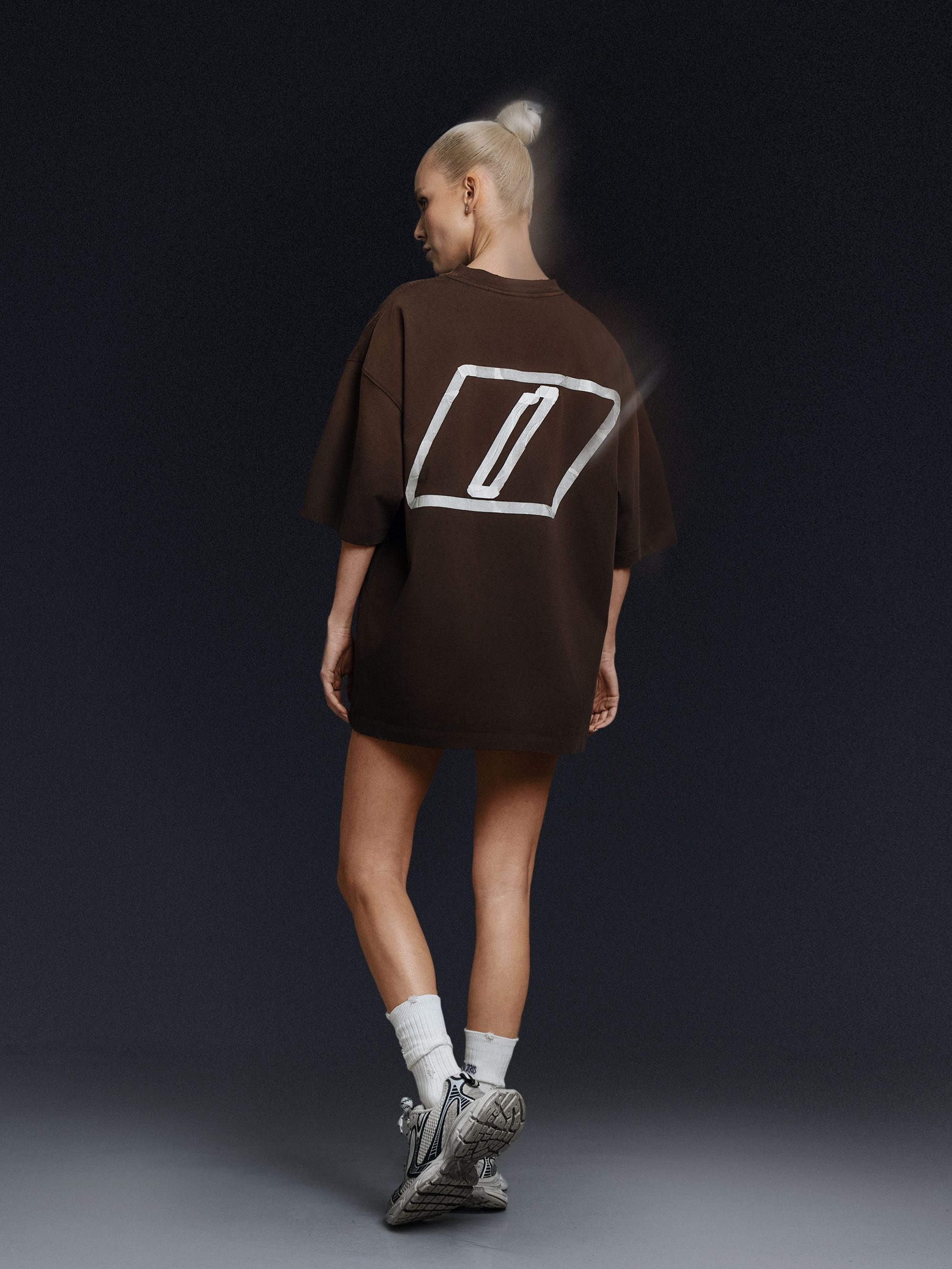 T-shirt TAPE rust brown - gallery image 2