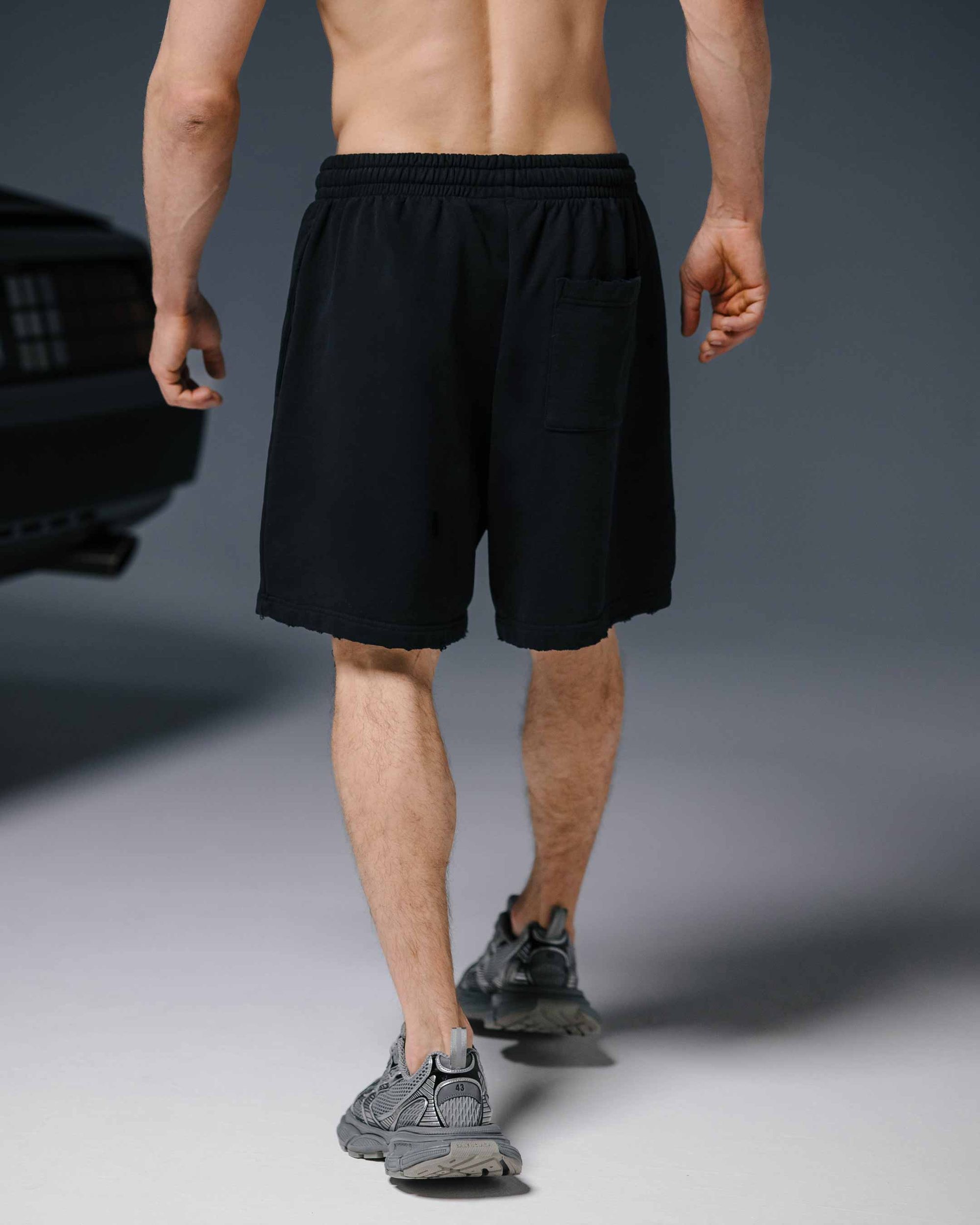 Shorts ONE black - gallery image 3