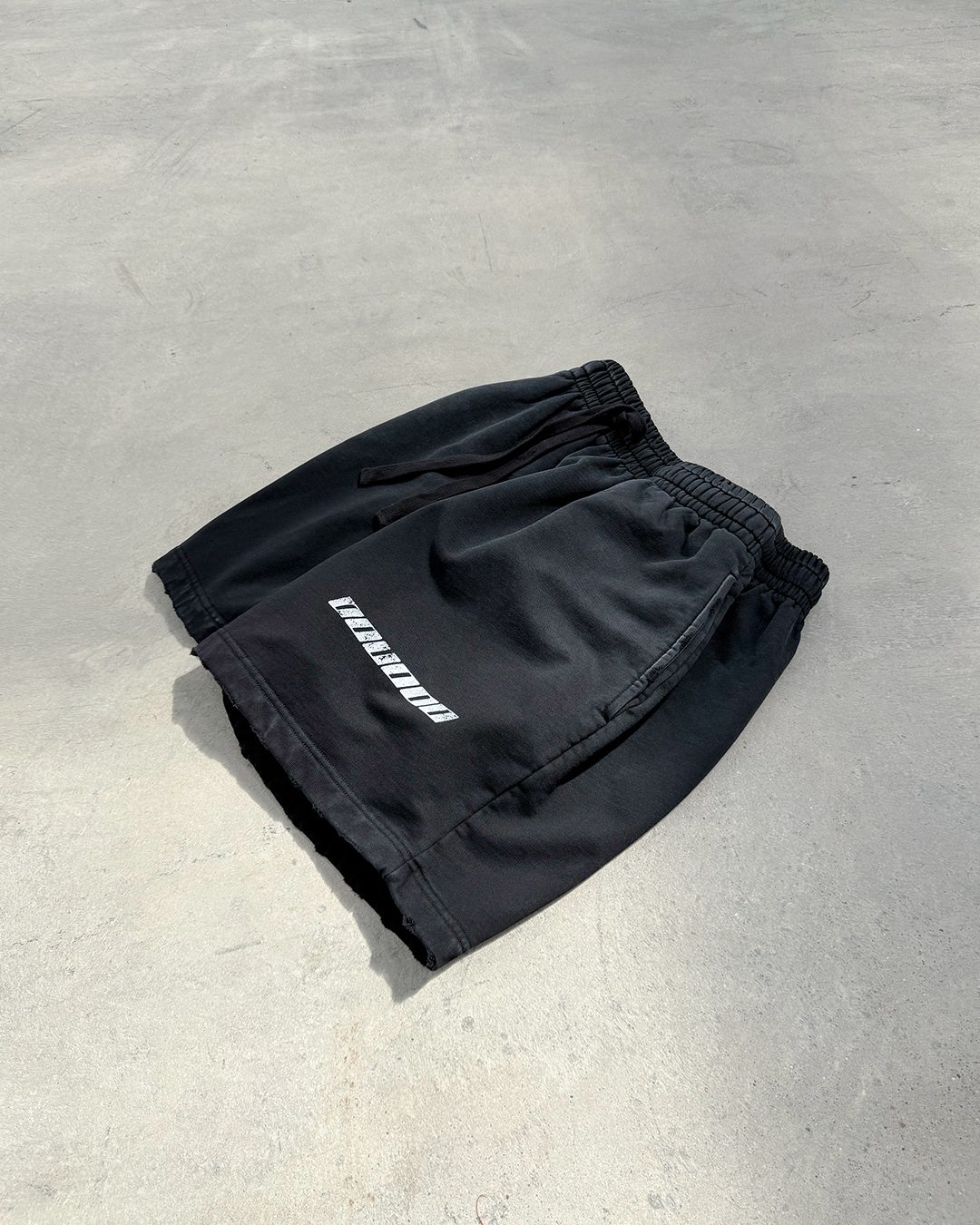 Shorts ONE washed black 2.0 - gallery image 8