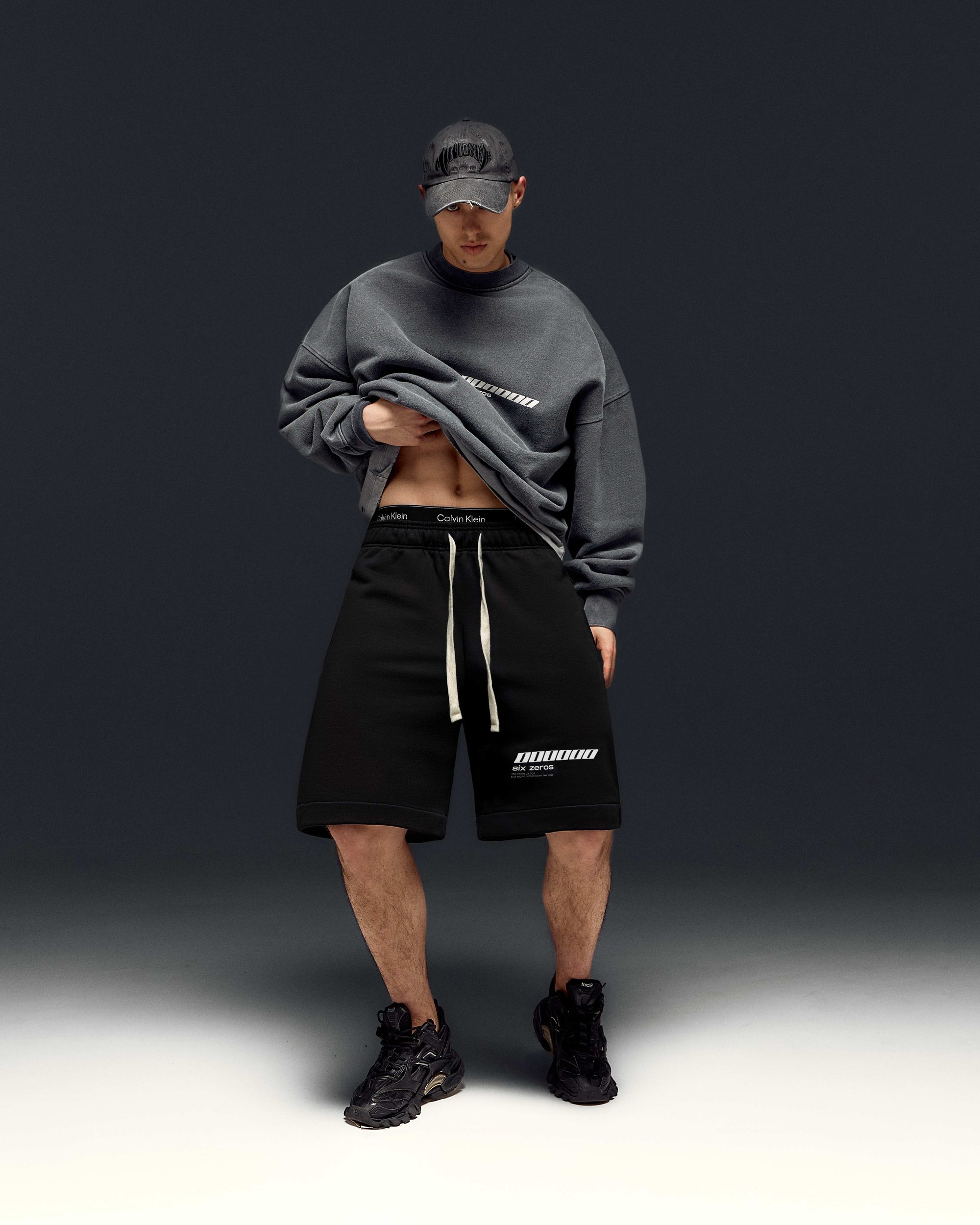 Shorts ONE black white - gallery image 0