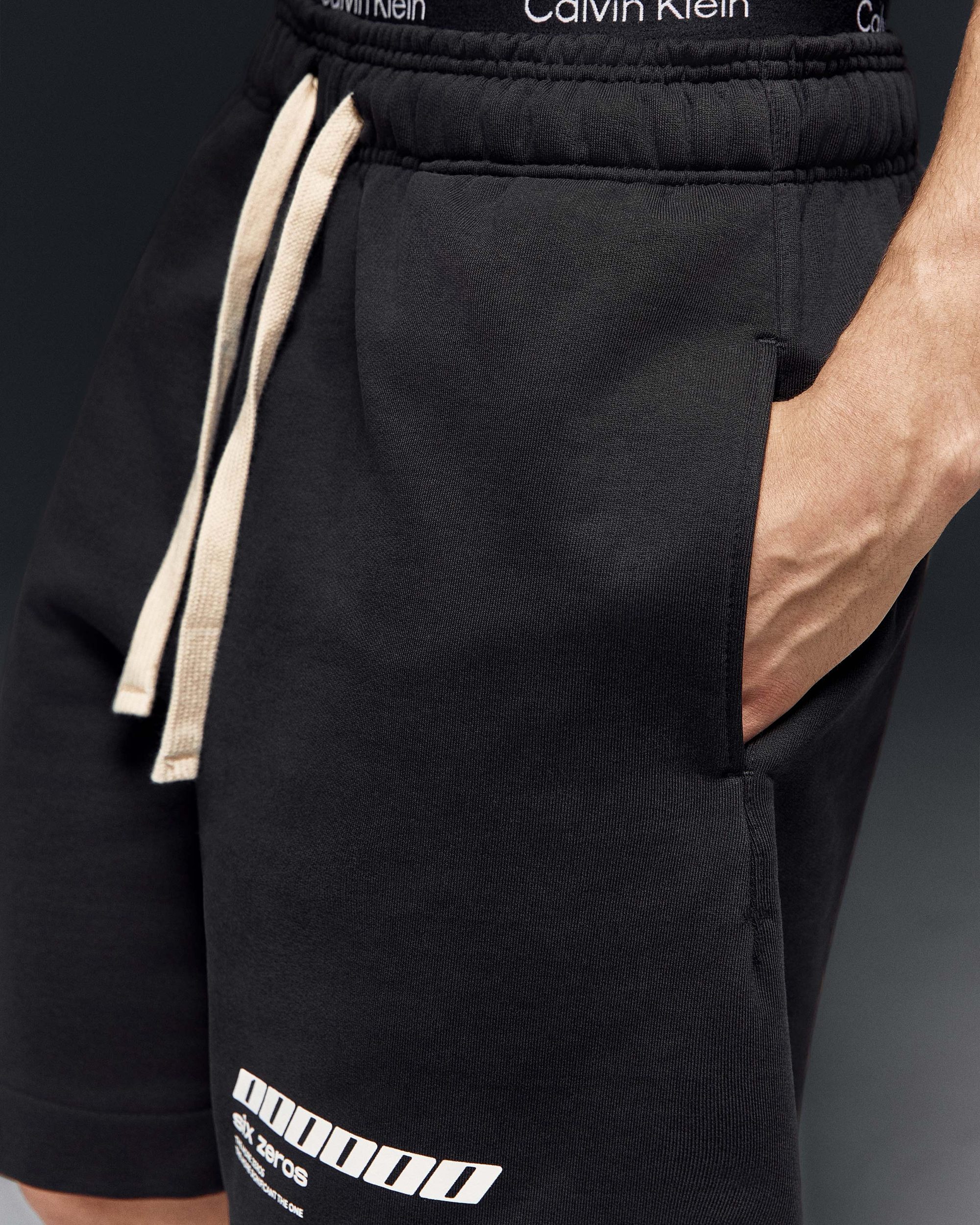 Shorts ONE black white - gallery image 2