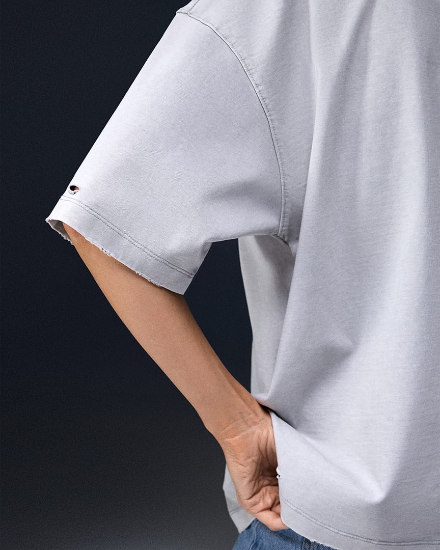 T-shirt SELF-OWNED platinum washed - gallery image 9