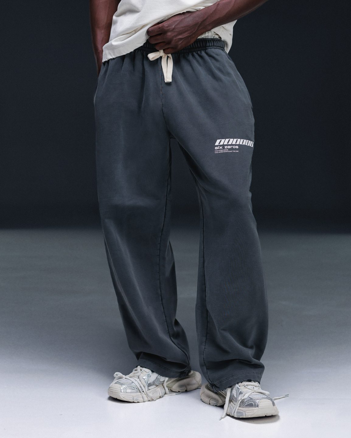 Straight pants ONE washed deep blue - gallery image 1