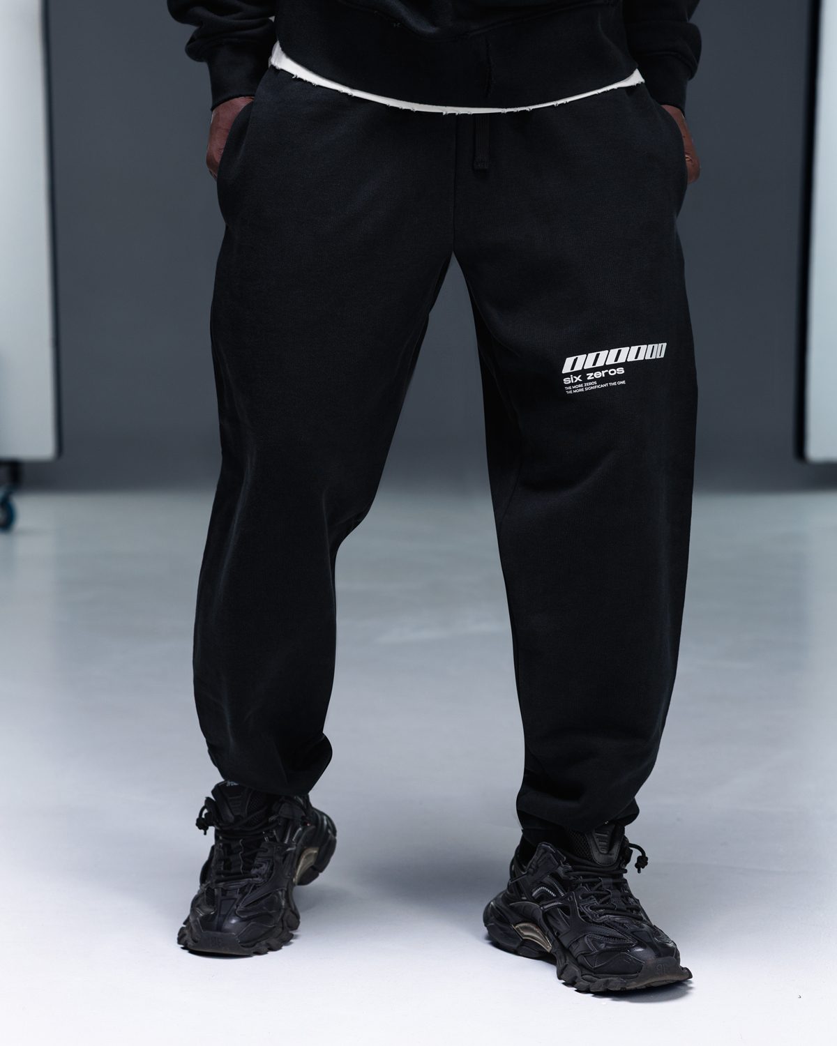 Joggers ONE black white - gallery image 6