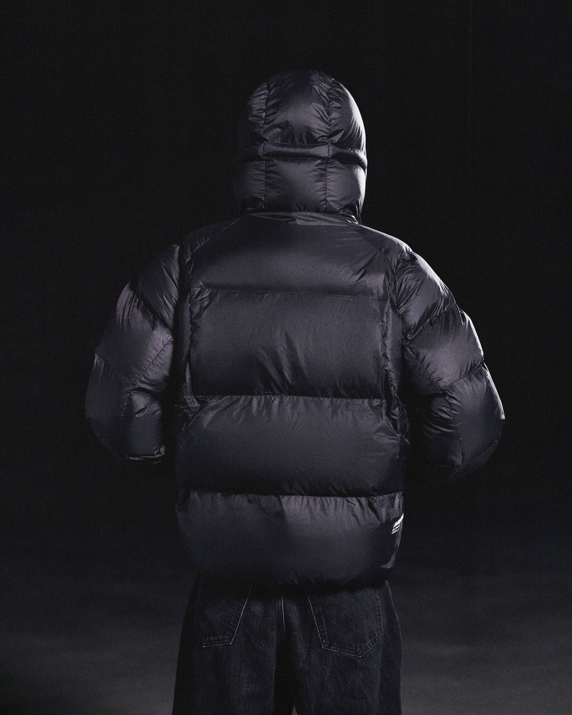 Winter jacket THE ONE pure black - gallery image 3