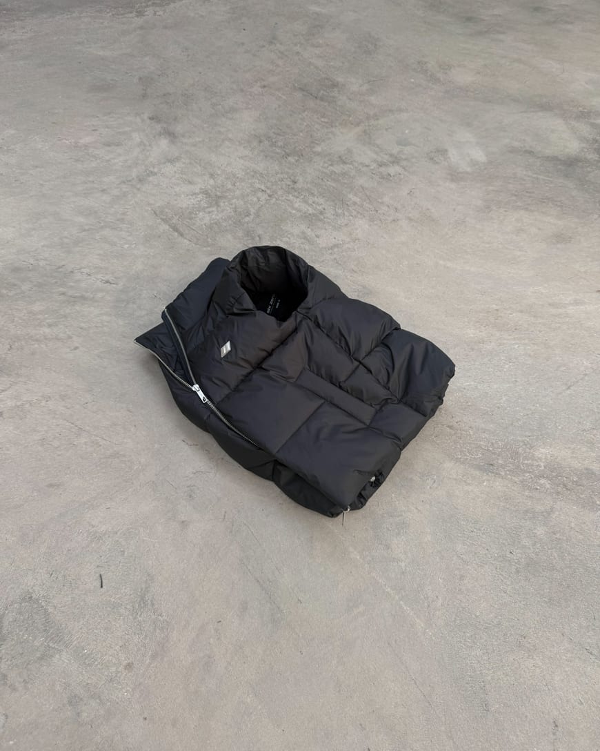 Vest THE ONE monogram black - gallery image 8
