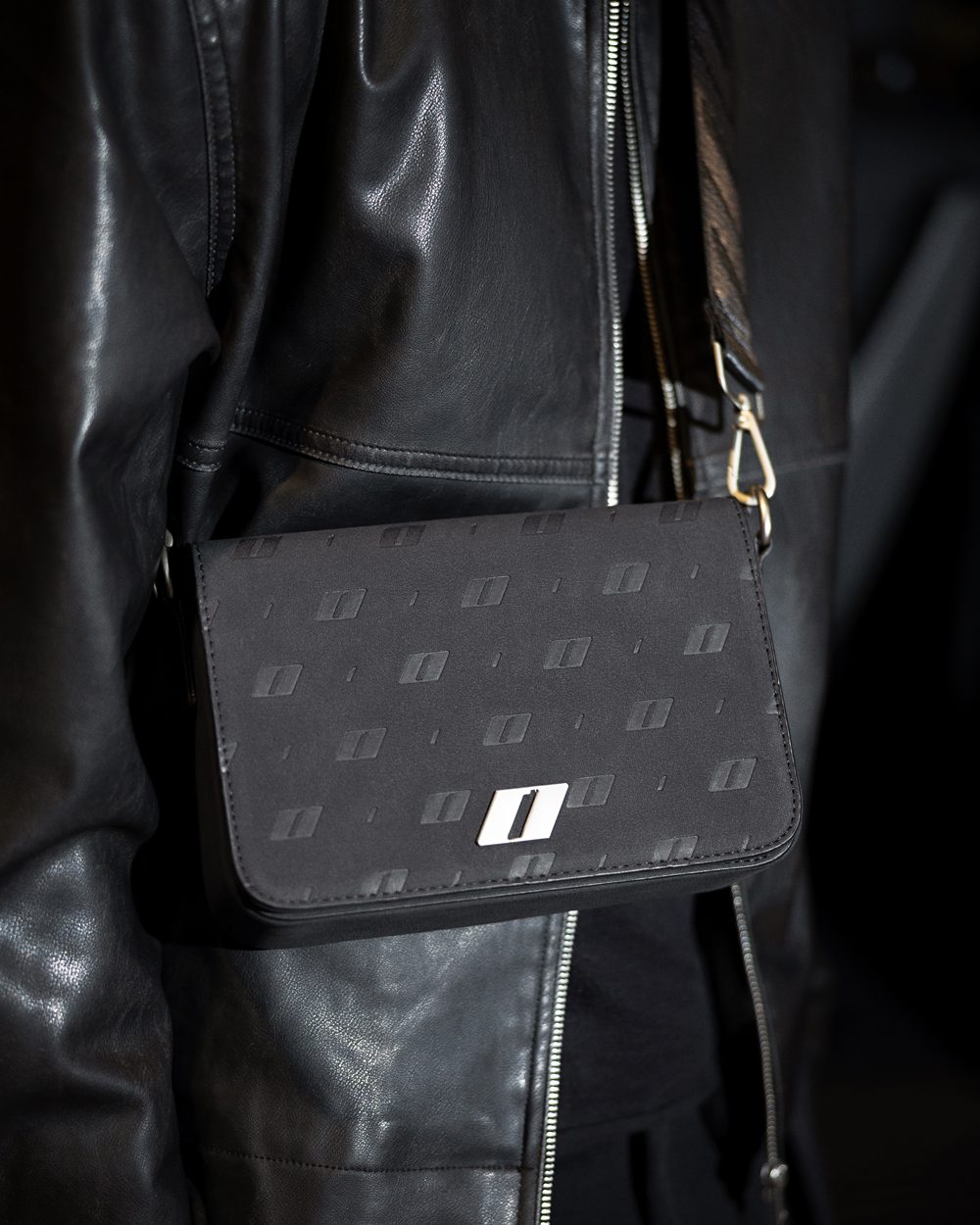 Men's leather bag THE ONE black - gallery image 0