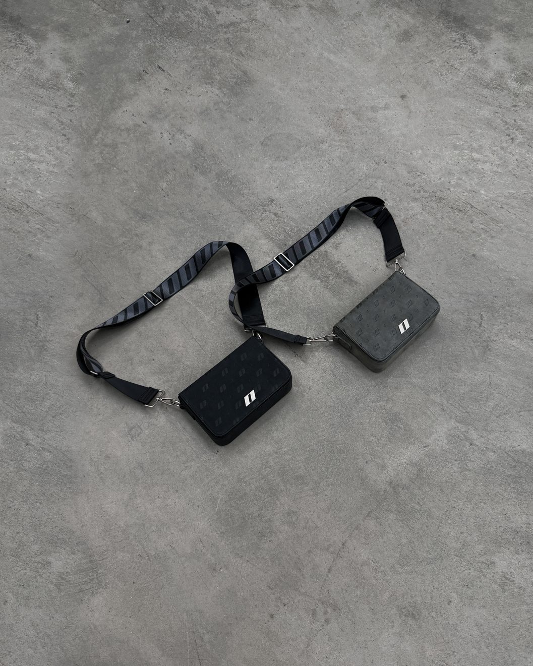 Men's leather bag THE ONE black - gallery image 5